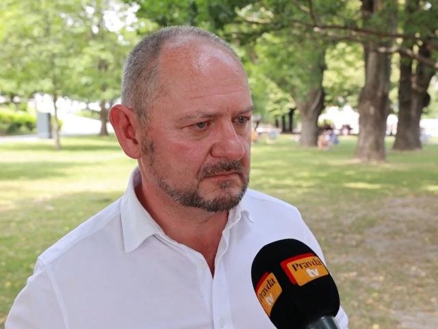 Zsolt Simon, Maďarské fórum