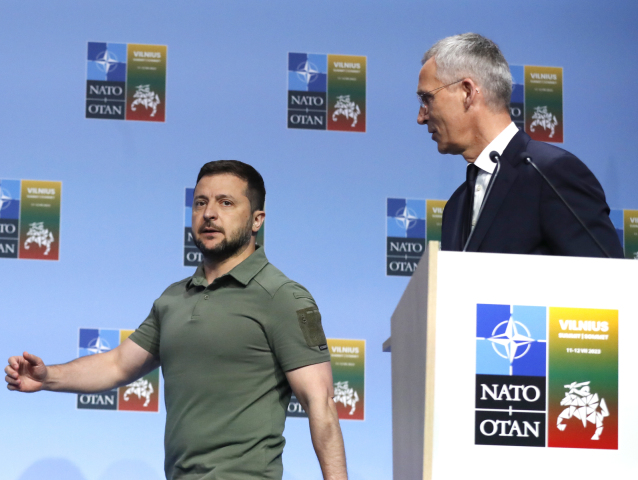 Litva / NATO / Jens Stoltenberg / Volodymyr Zelenskyj /