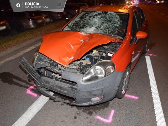 Autonehoda / Auto /
