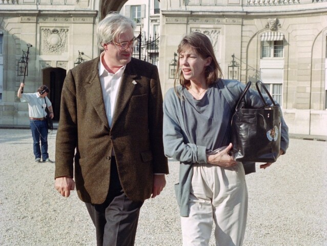 Jane Birkin so slávnou kabelkou Birkin