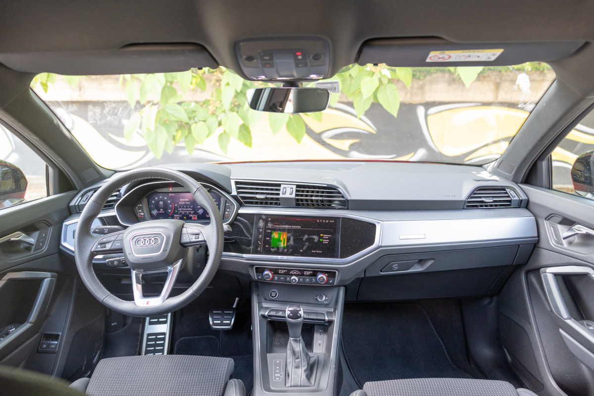 Audi Q3 45 TFSI e (2023)