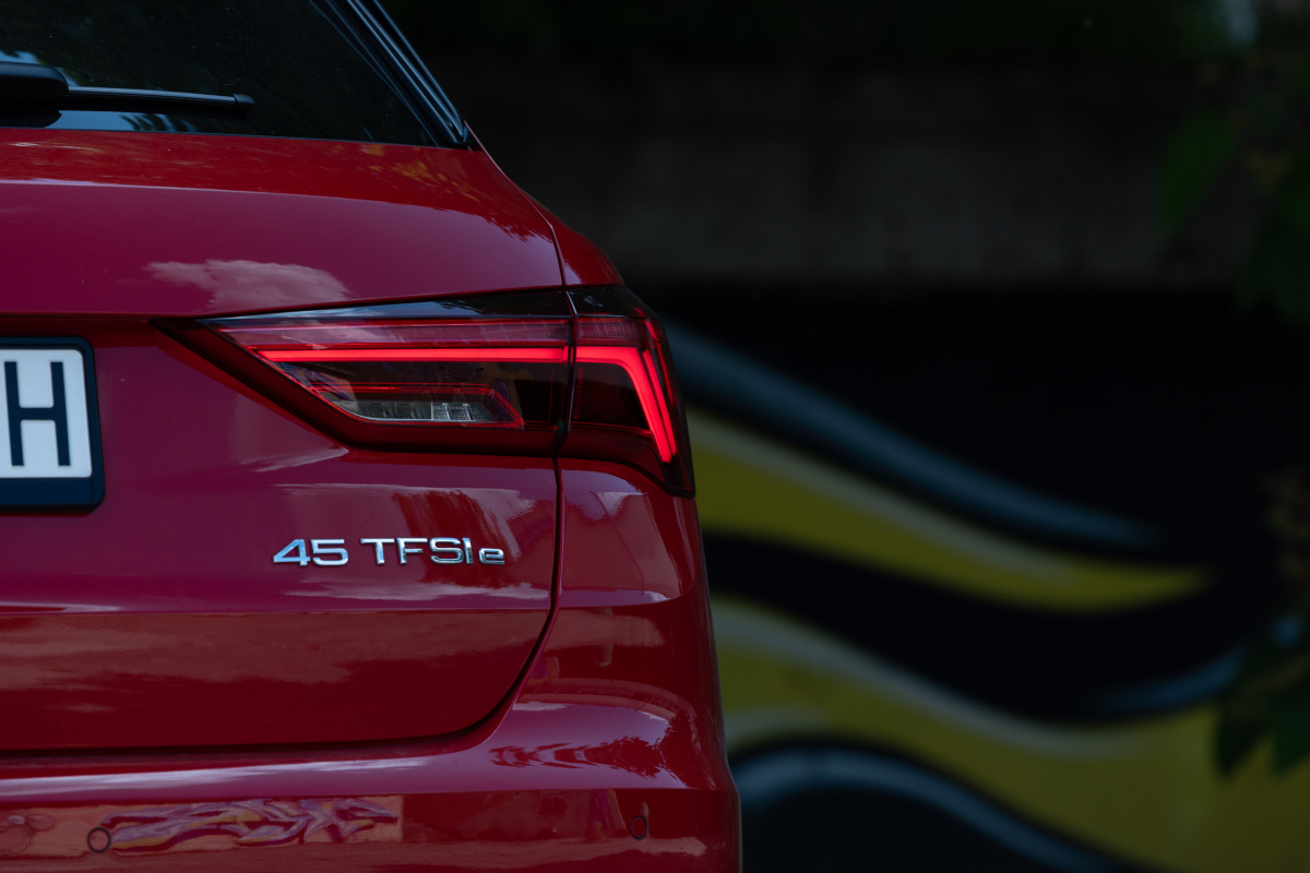 Audi Q3 45 TFSI e (2023)