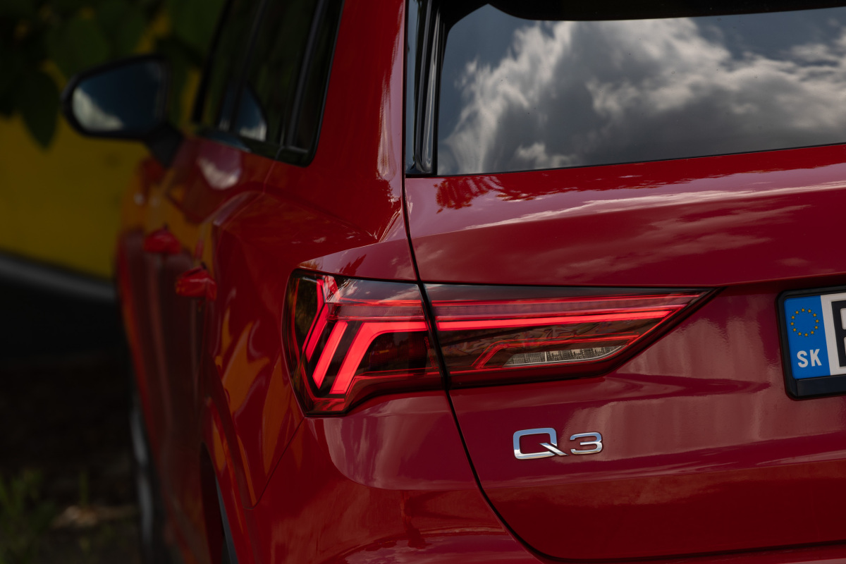 Audi Q3 45 TFSI e (2023)