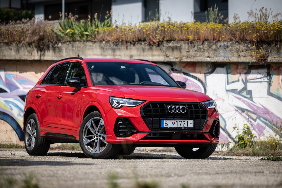 Audi Q3 45 TFSI e (2023)