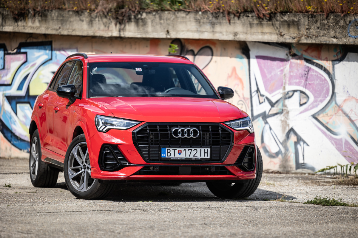 Audi Q3 45 TFSI e (2023)