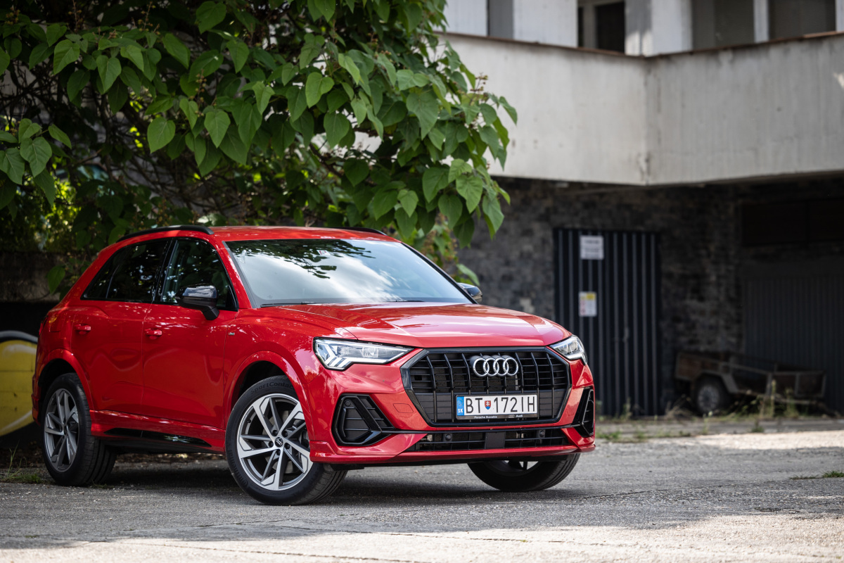 Audi Q3 45 TFSI e (2023)