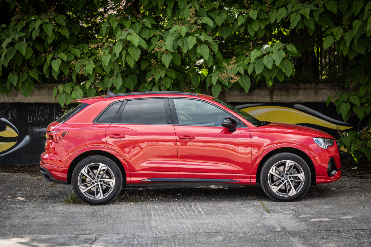 Audi Q3 45 TFSI e (2023)