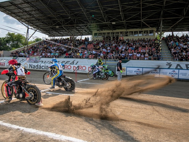 plochá dráha, štart motoriek, Žarnovica