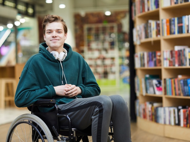 vozíčkar, invalid, invalidný dôchodok