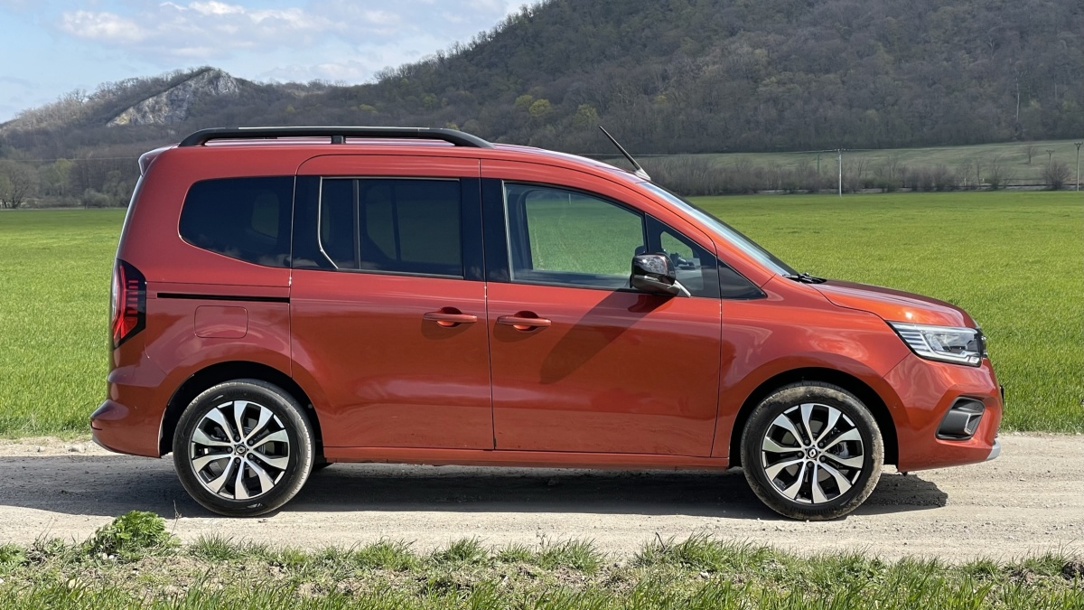 Renault Kangoo 130 TCe EDC Techno (2023)