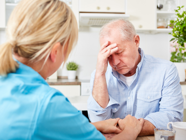 dôchodca, alzheimer, lekár