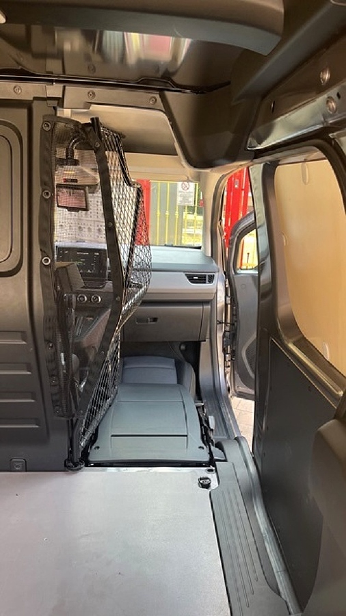 Renault Kangoo E-Tech (2023)