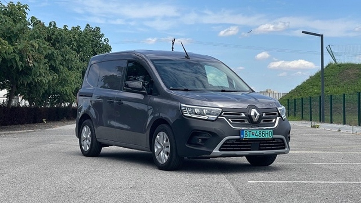 Renault Kangoo E-Tech (2023)