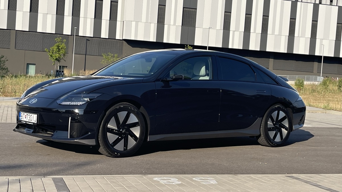 Hyundai Ioniq 6