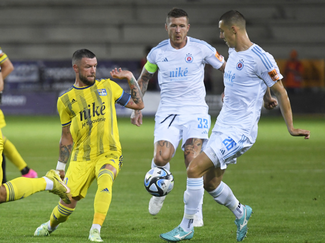 SR Futbal NL 1. kolo Košice Slovan KEX
