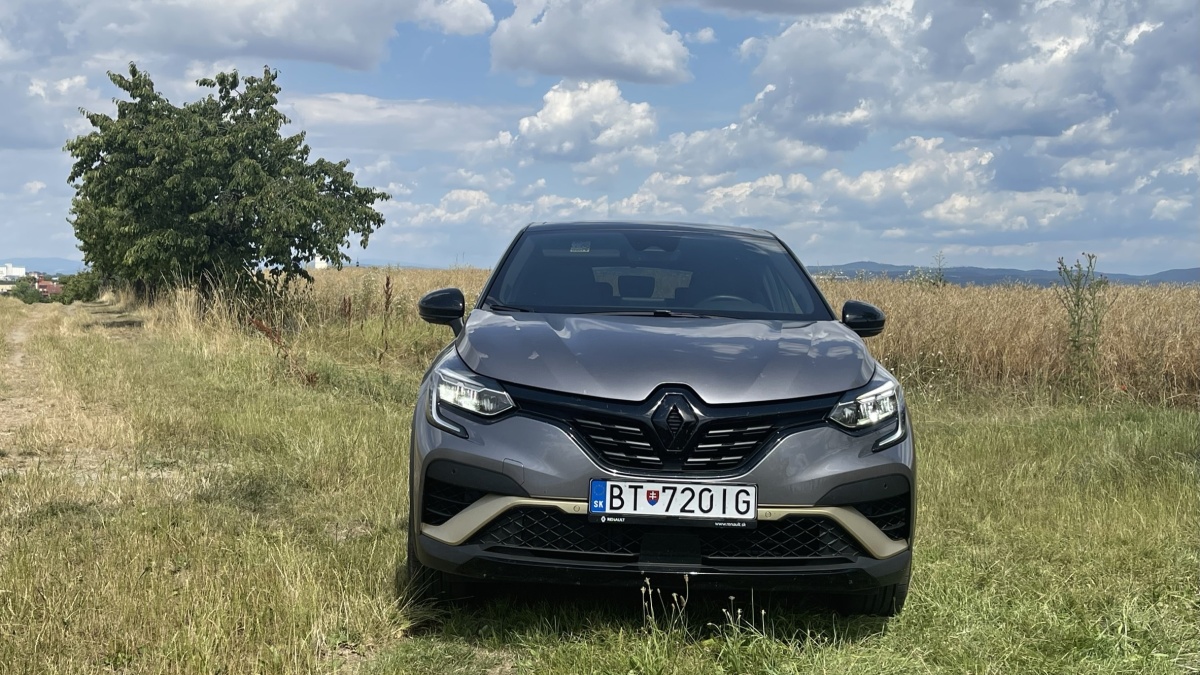 Renault Captur E-Tech (2023)