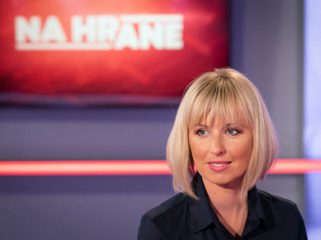 Jana Krescanko Dibáková, Na hrane