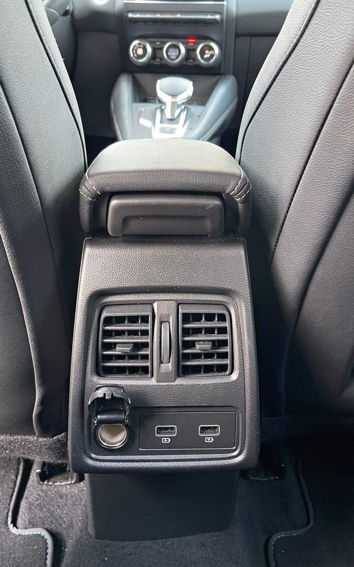 Renault Captur E-Tech Engineered (2023)