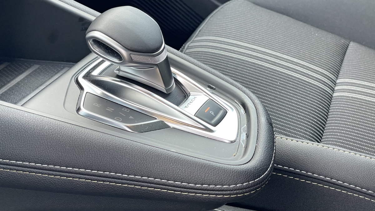 Renault Captur E-Tech Engineered (2023)