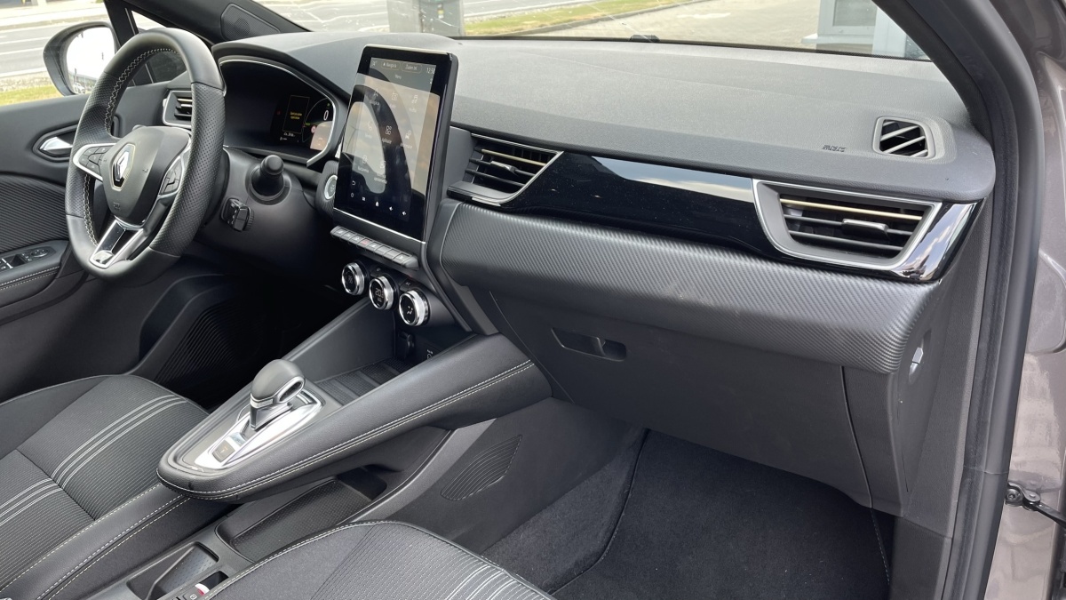 Renault Captur E-Tech Engineered (2023)