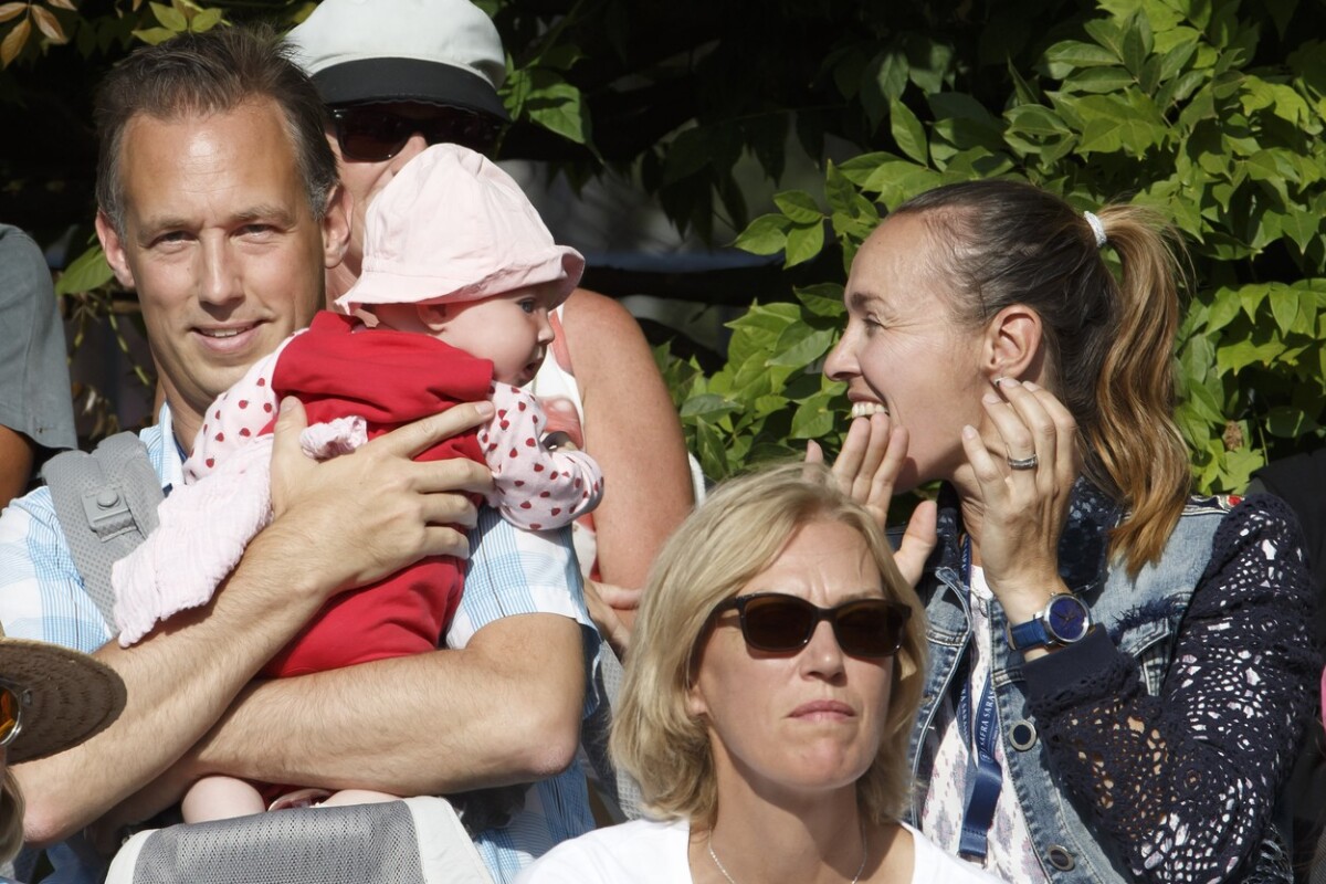 15. Hingis