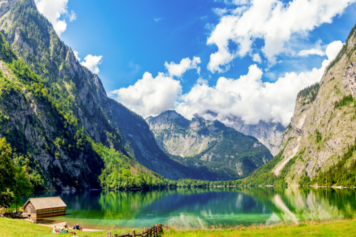 Alpy, jazero Obersee, hory