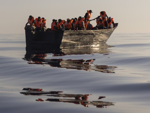 migranti, lampedusa