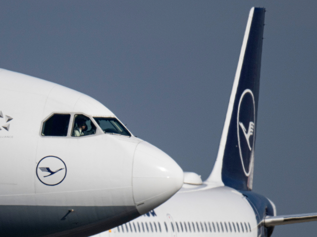 Nemecko Lufthansa lietadlo