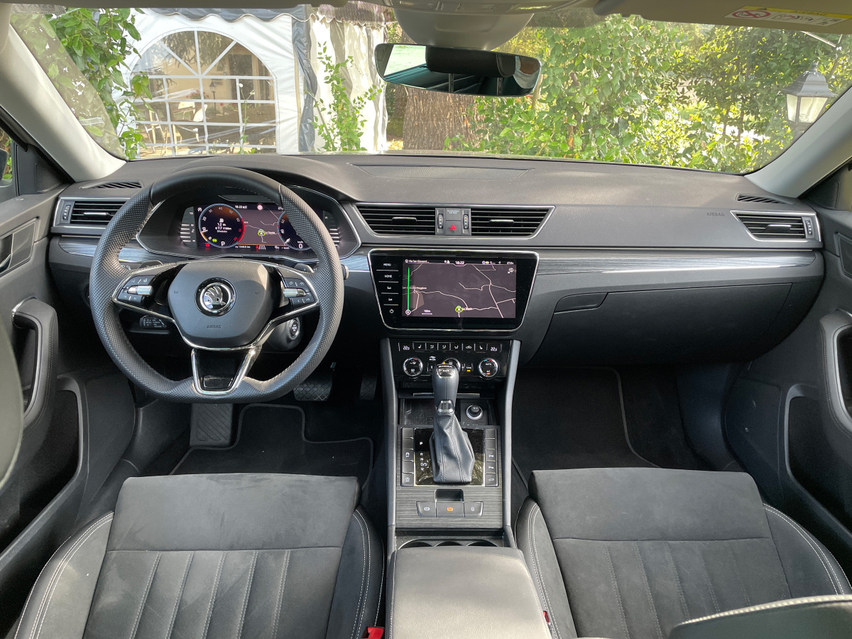 Škoda Superb 2,0 TSI 7DSG 4x4 - 2023