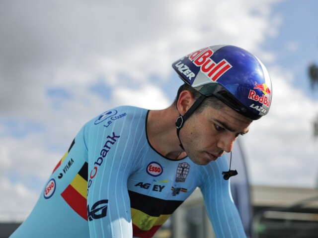 van aert MS