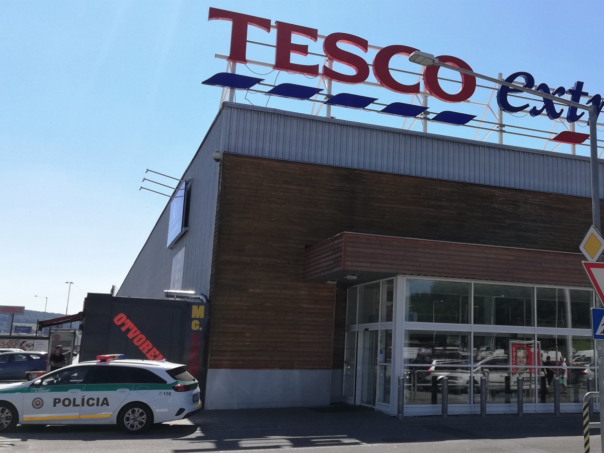 Tesco, Banská Bystrica
