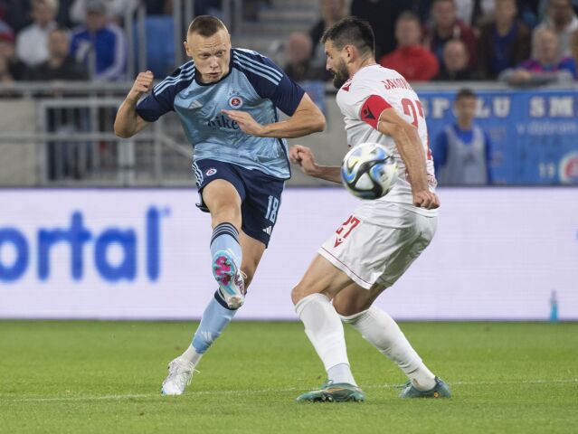 SR Bosna futbal LM 2. predkolo Slovan Mostar BAX