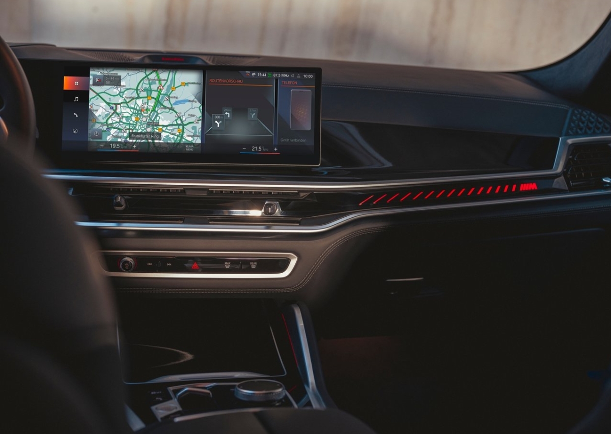 BMW X6 M60i 15