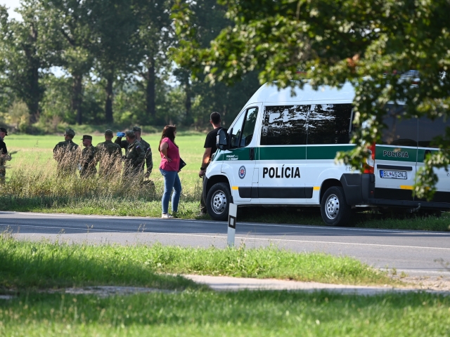 NAKA, polícia