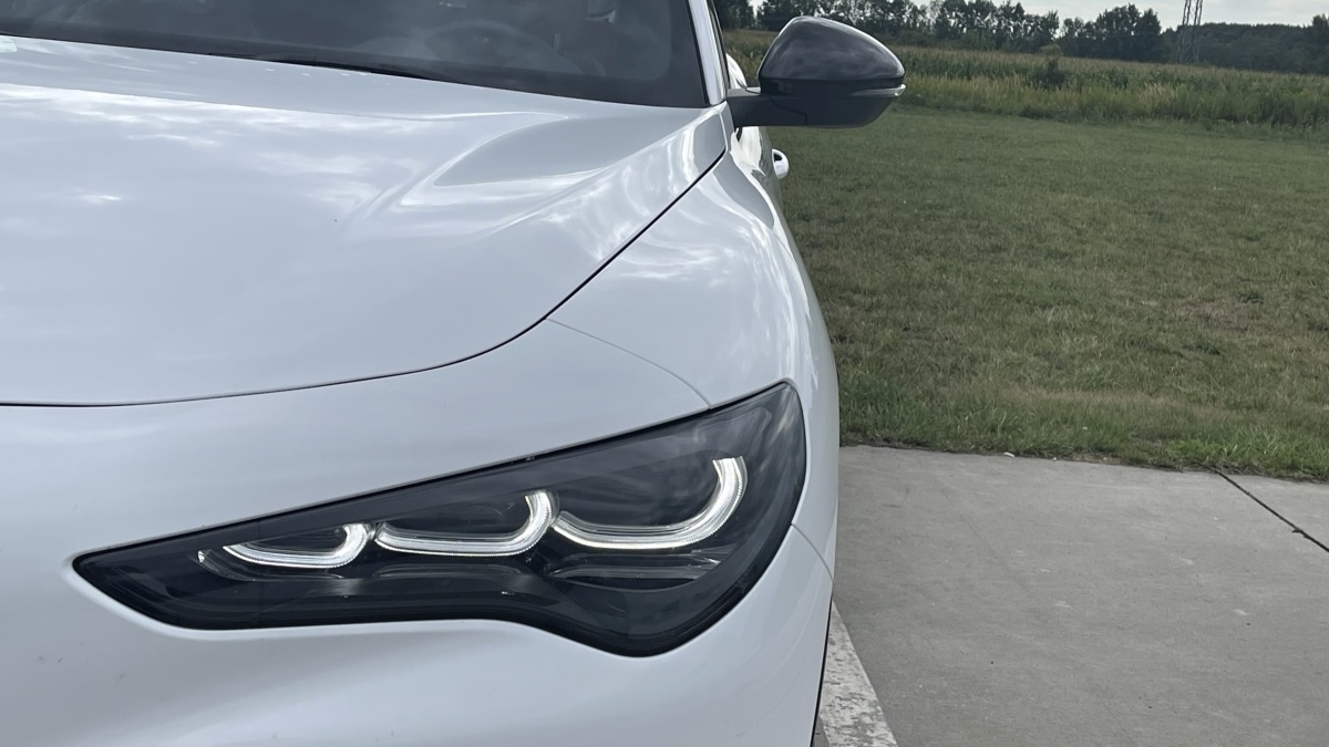 Alfa Romeo Stelvio 2.0 Turbo (2023)