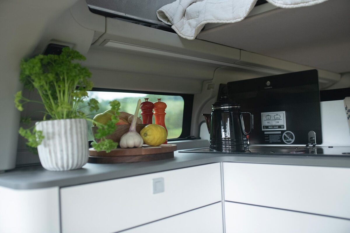 2023 FORD Transit Custom Nugget 09-LOW