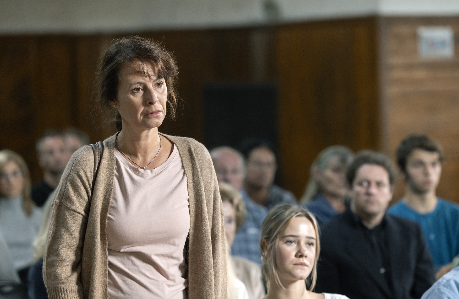Lenka Vlasáková hrá vo filme Svätá dcéru Jiřiny Bohdalovej.
