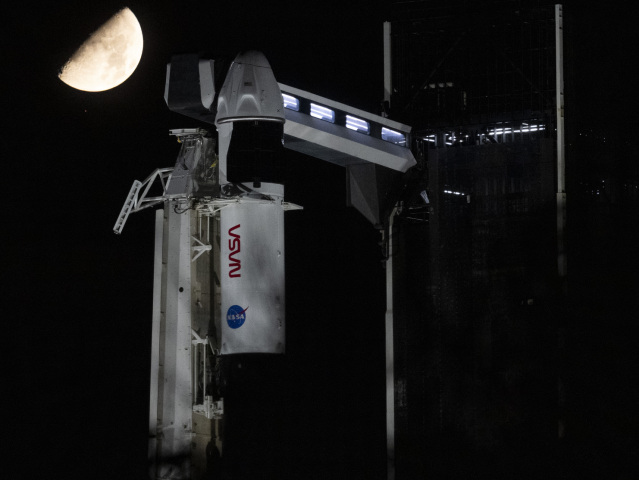 SpaceX, NASA, crew dragon, raketa, falcoln 9