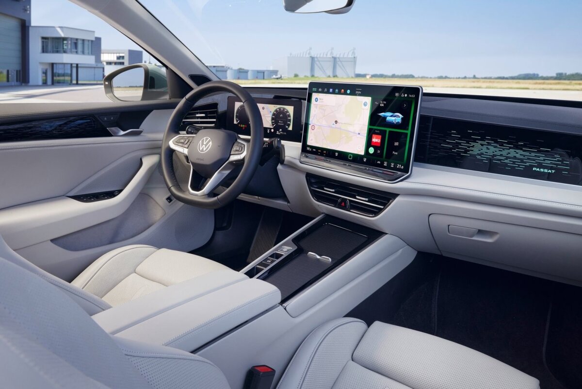 Volkswagen Passat Variant - 2023