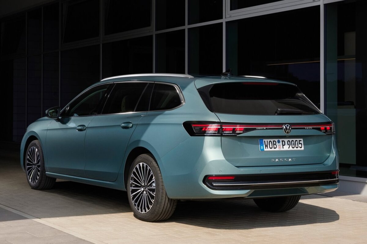 Volkswagen Passat Variant - 2023