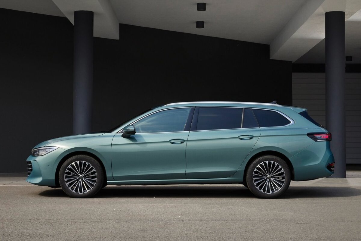 Volkswagen Passat Variant - 2023