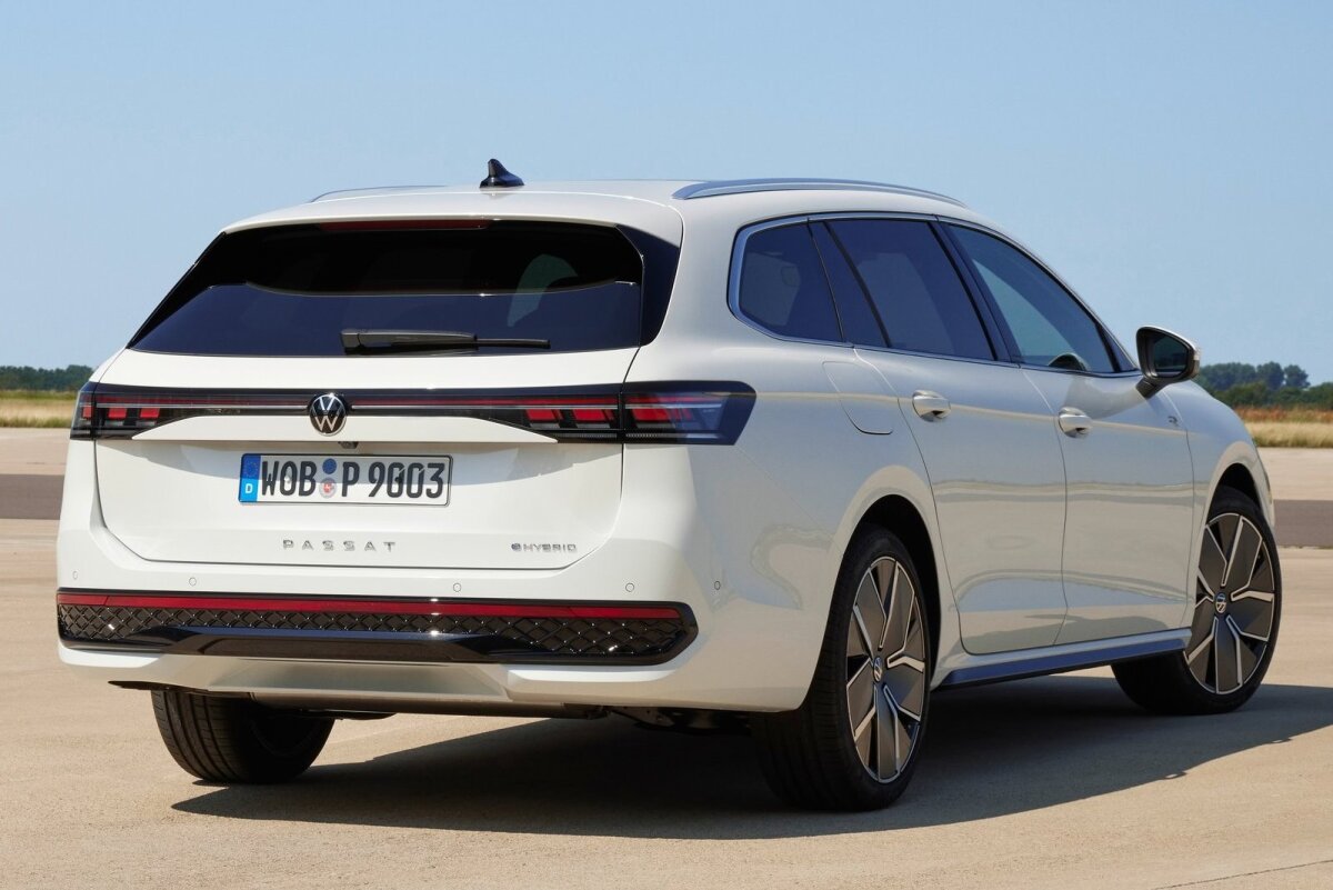 Volkswagen Passat Variant - 2023