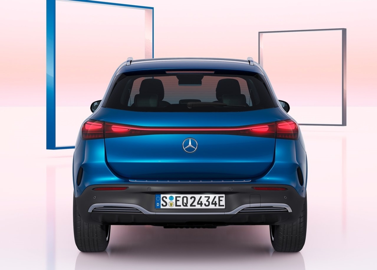 Mercedes-Benz EQA 3