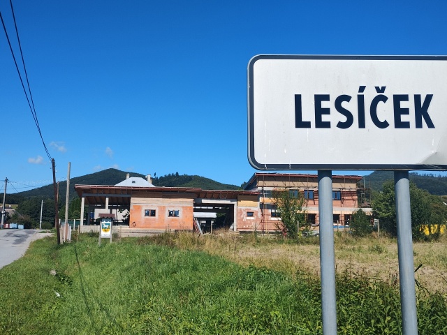 Obec Lesicek  7 
