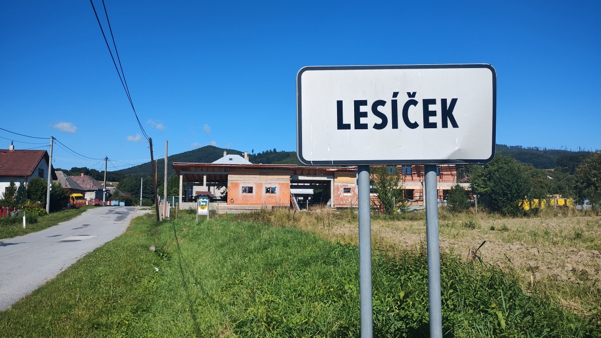Obec Lesicek  8 