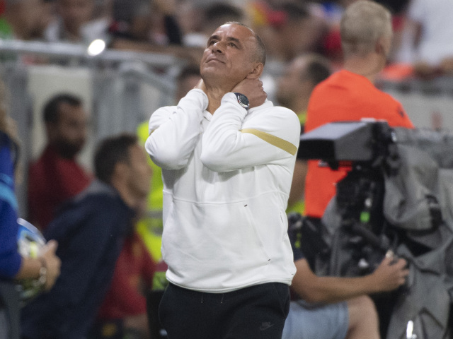 SR Bratislava šport futbal kval. ME J Slovensko Portugalsko BAX