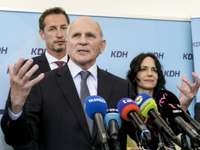 SR VoľbyNRSR23 KDH návrat Mikloško BAX