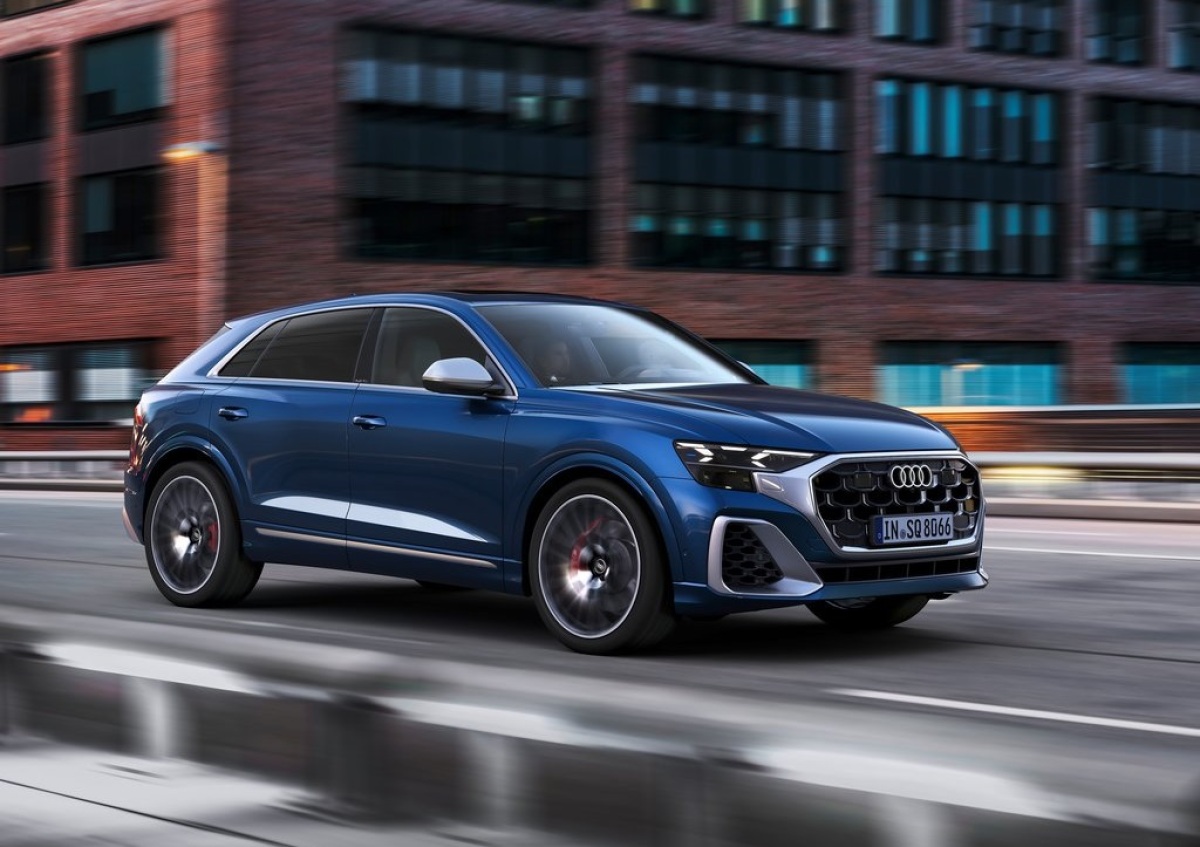 Audi SQ8 6