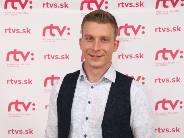 herec a moderator Juraj Baca 2
