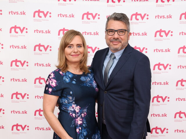 moderatori politickych diskusii RTVS Marta Janckarova a Marek Makara 1